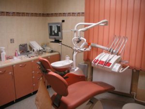 dobry stomatolog rzeszów dentysta bez bólu